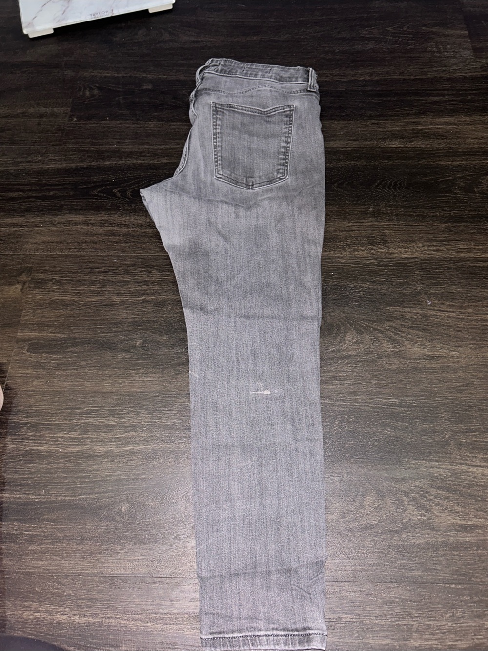 Universal Thread Women's Skinny Jeans in Gray Wash